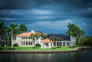 Isolation pour maison en climat tropical: choix et priorités