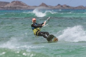 S&rsquo;initier au kitesurf à Madagascar : ce qu&rsquo;il faut vérifier avant de réserver